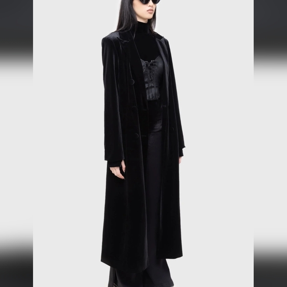 Killstar Long Double-Breasted Velvet Trench Coat - Black - Picture 2 of 9